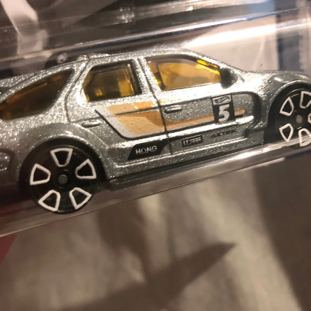 Mattel Hot Wheels Pontiac Aztek Custom - Short Card